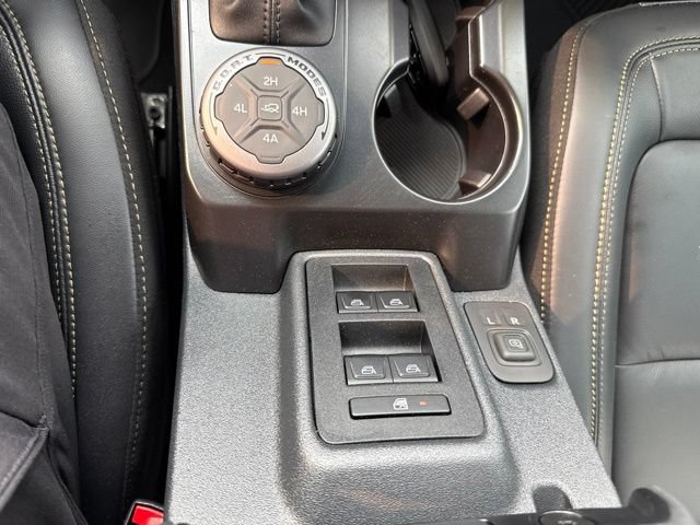 Certified 2025 Ford Bronco Badlands AWD/4WD image 26