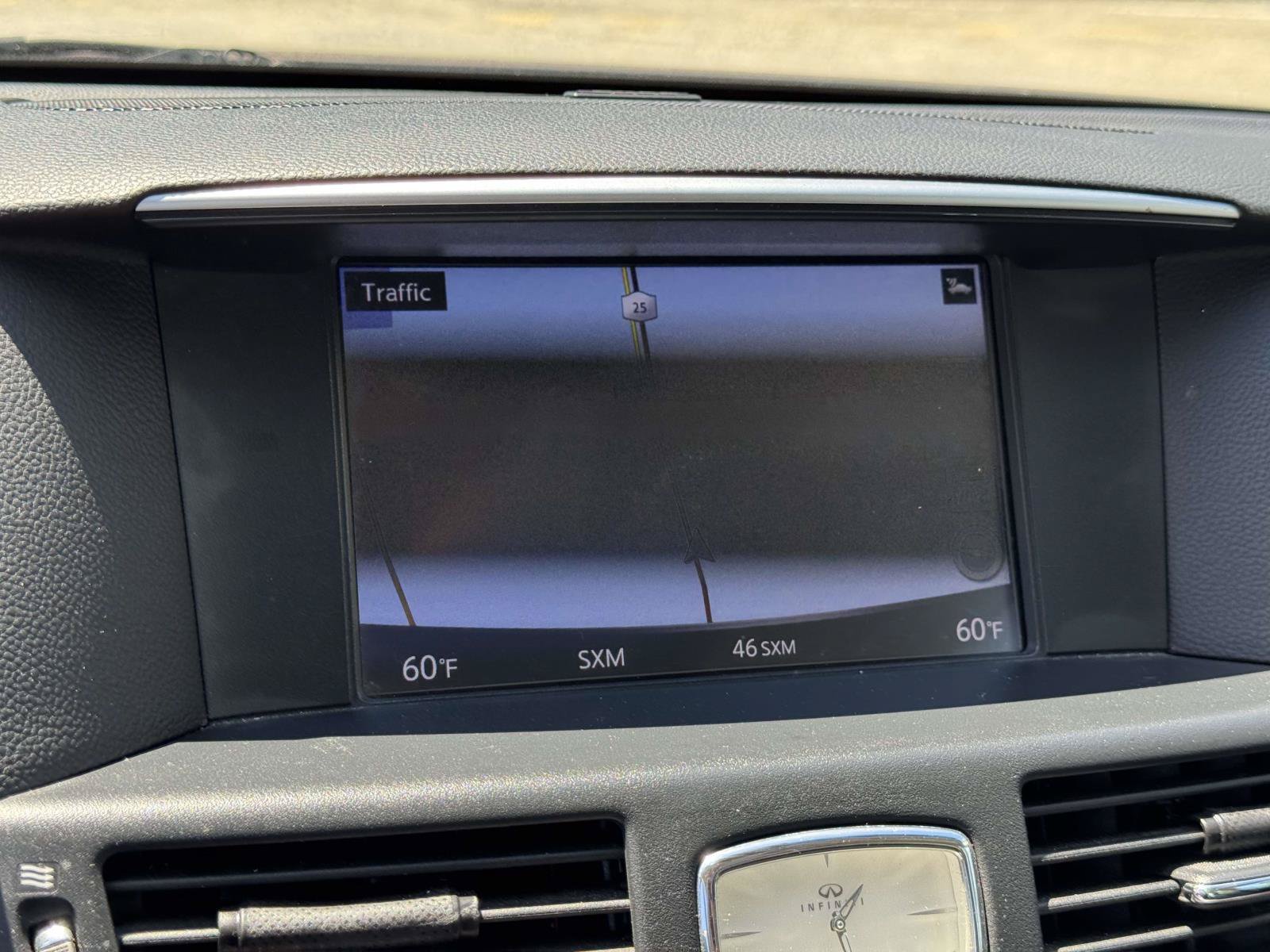 Used 2019 INFINITI Q70 Luxe AWD/4WD image 25