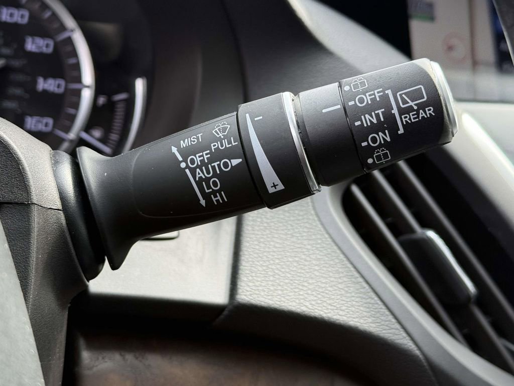 Used 2020 Acura MDX SH-AWD w/ Technology Package image 26