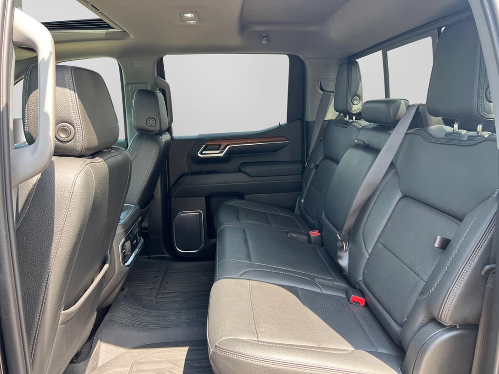 Used 2023 GMC Sierra 1500 Denali w/ Denali Reserve Package AWD/4WD image 32