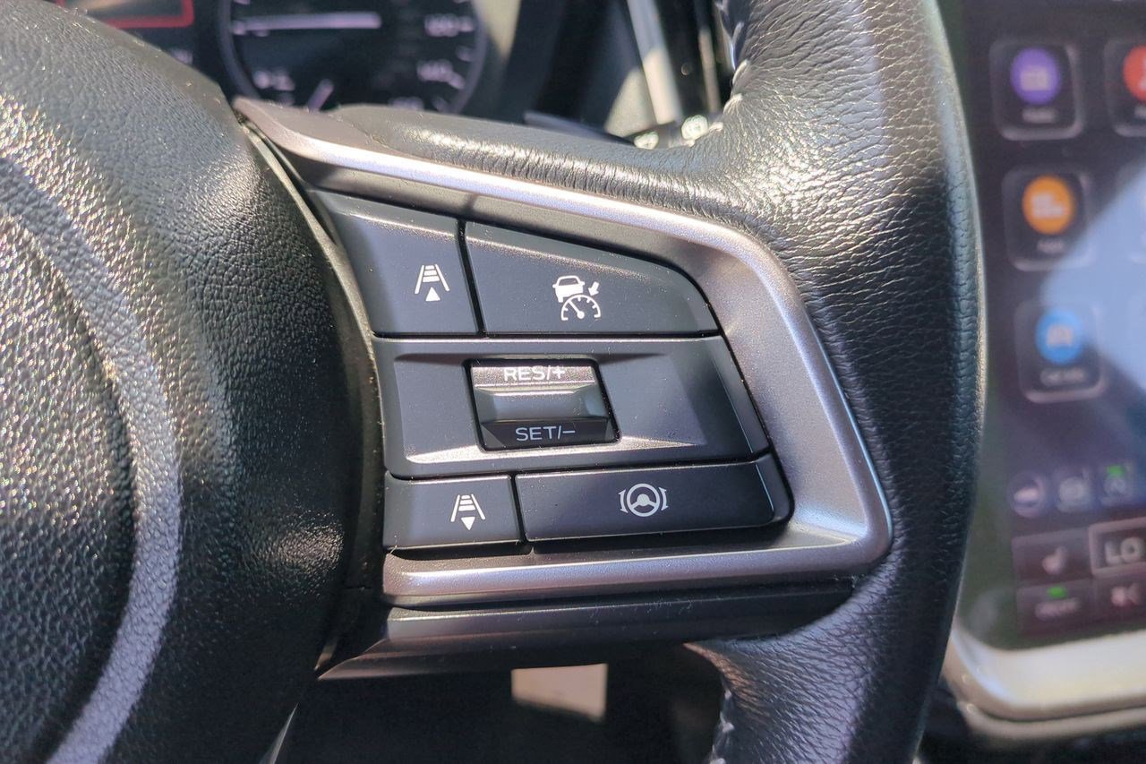 Used 2024 Subaru Outback Premium AWD/4WD image 13