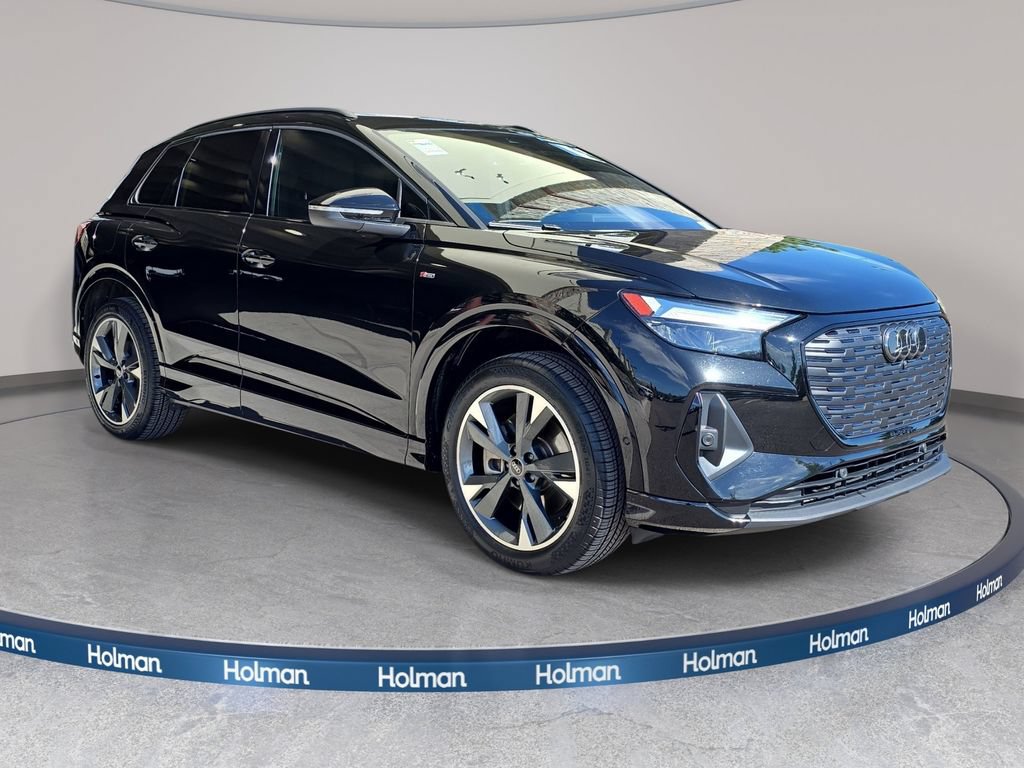 Certified 2023 Audi Q4 e-tron Premium Plus AWD/4WD image 4