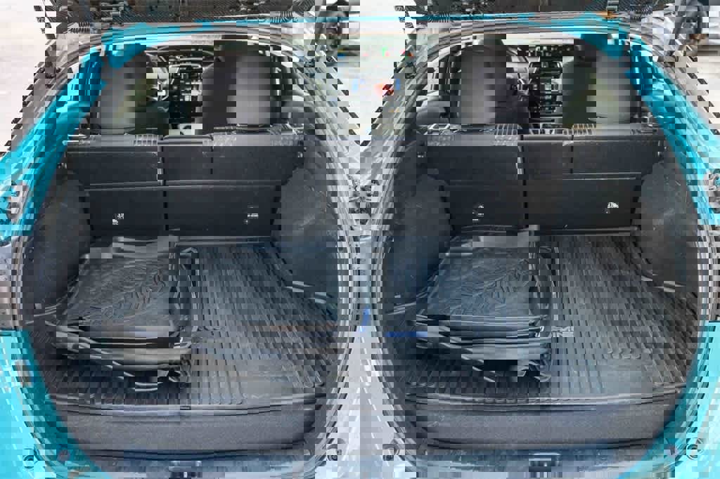 Used 2018 Toyota Prius Prime Plus image 24