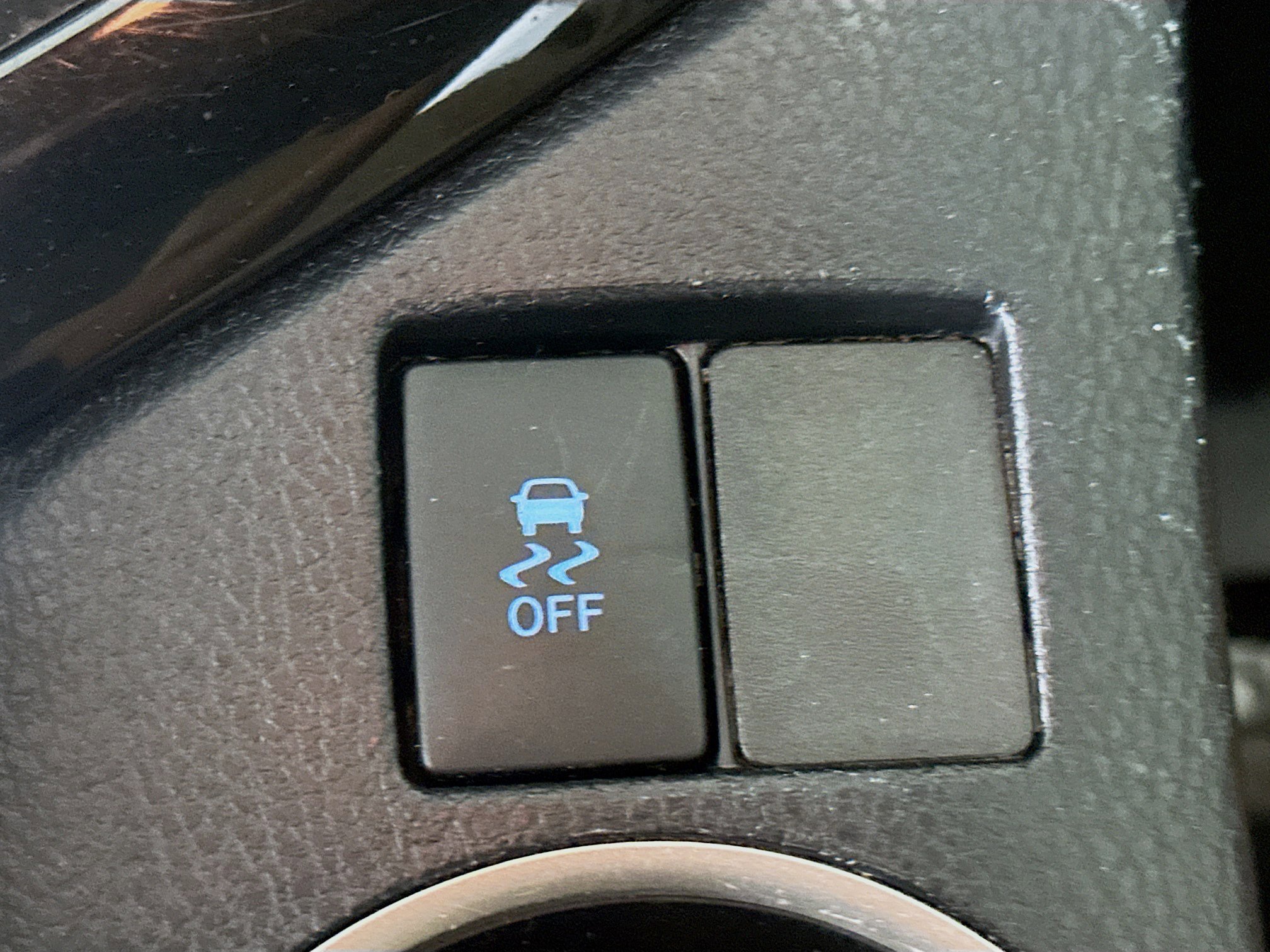 Used 2015 Toyota Corolla LE image 24