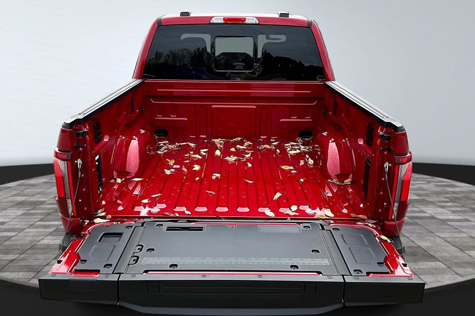 New 2025 Ford F150 Lariat image 7