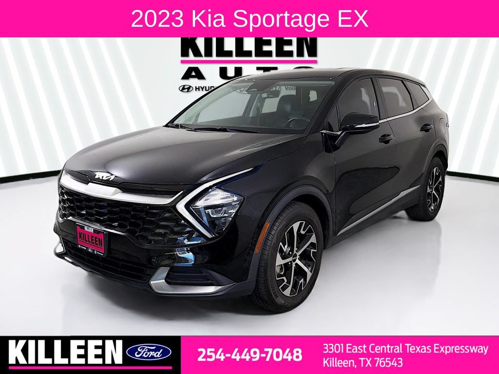 Used 2023 Kia Sportage EX FWD image 2