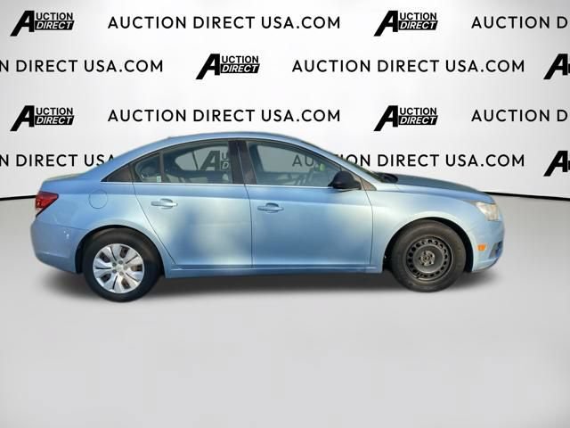 Used 2012 Chevrolet Cruze LS FWD image 5