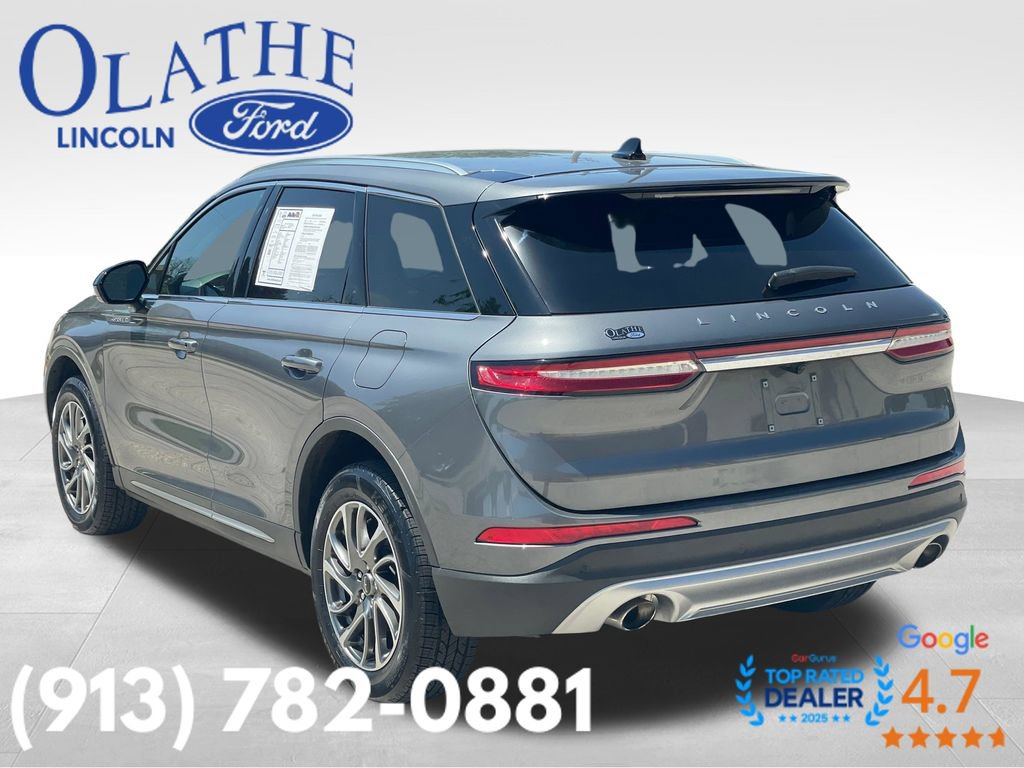 Certified 2022 Lincoln Corsair AWD w/ Equipment Group 101A image 3