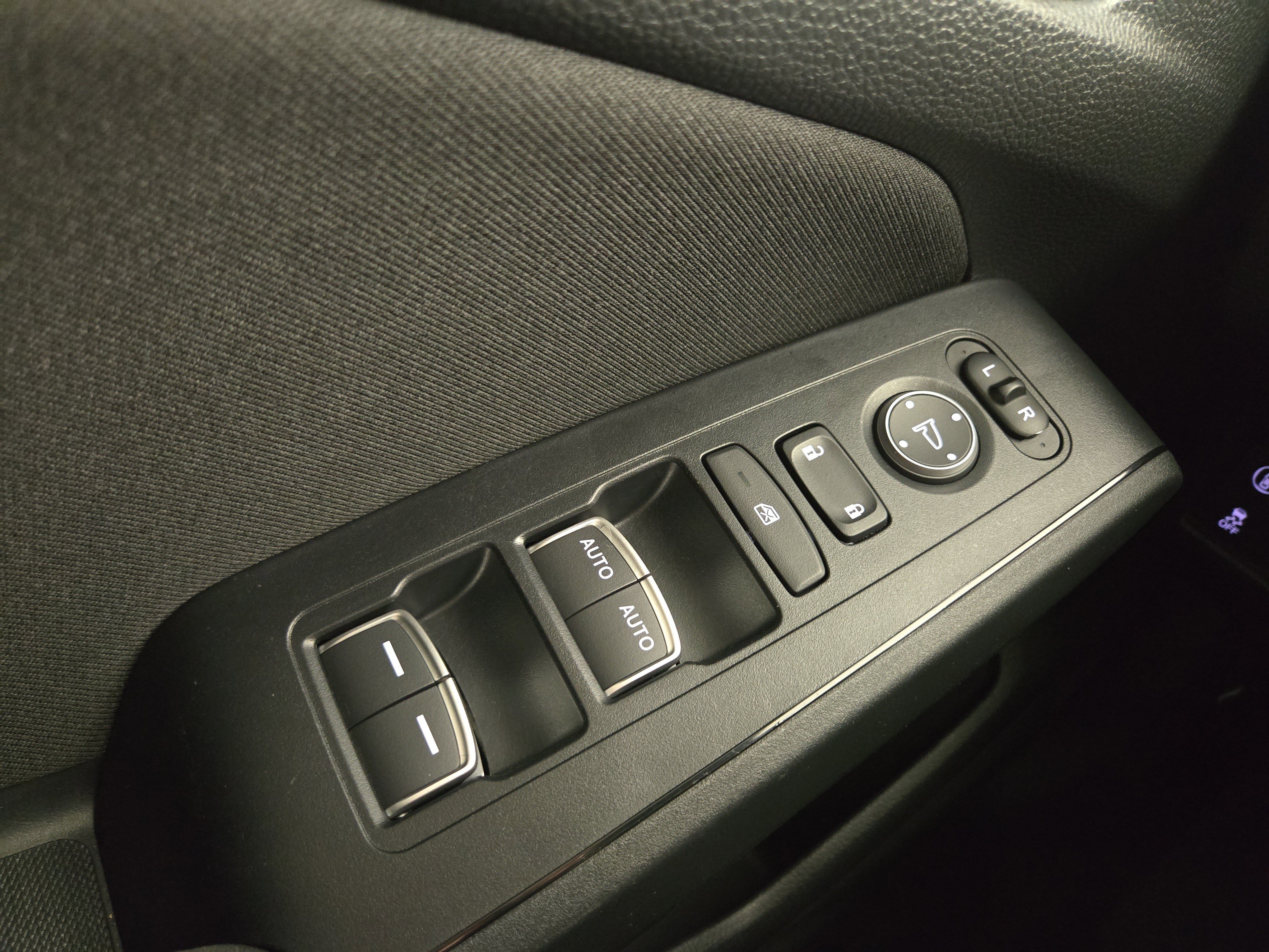 Used 2024 Honda Civic Sport image 27