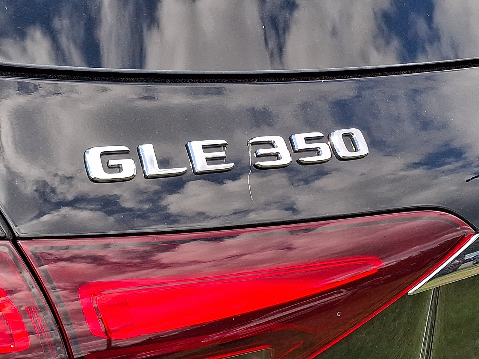 Used 2025 Mercedes-Benz GLE 350 4MATIC image 31