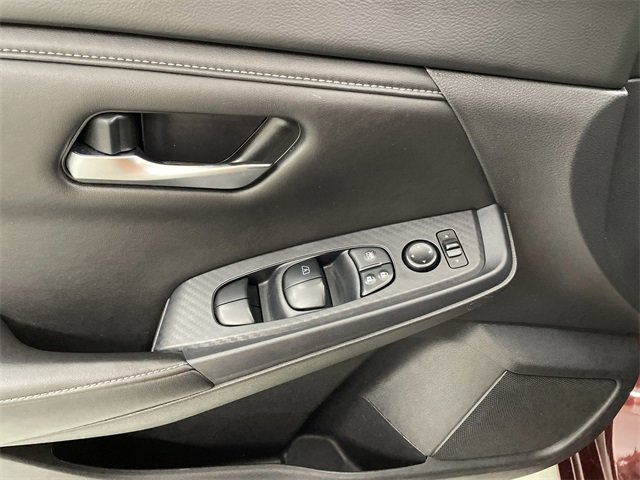 Used 2023 Nissan Sentra SV image 20