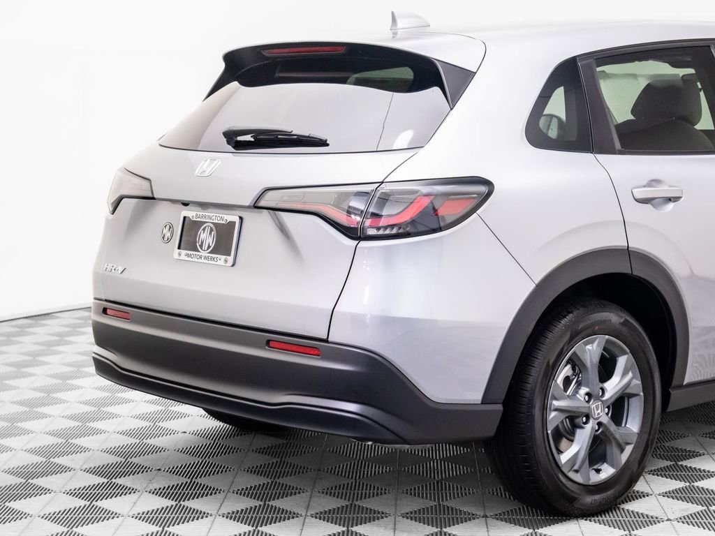 Certified 2026 Honda HR-V LX image 29