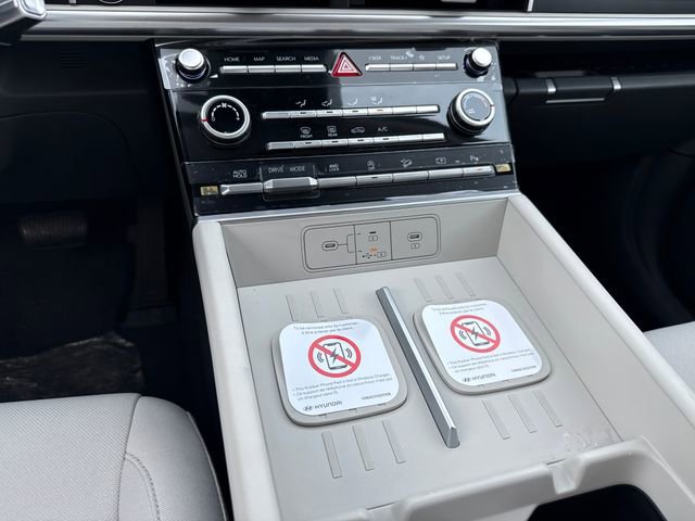 New 2026 Hyundai Santa Fe SE AWD/4WD image 19