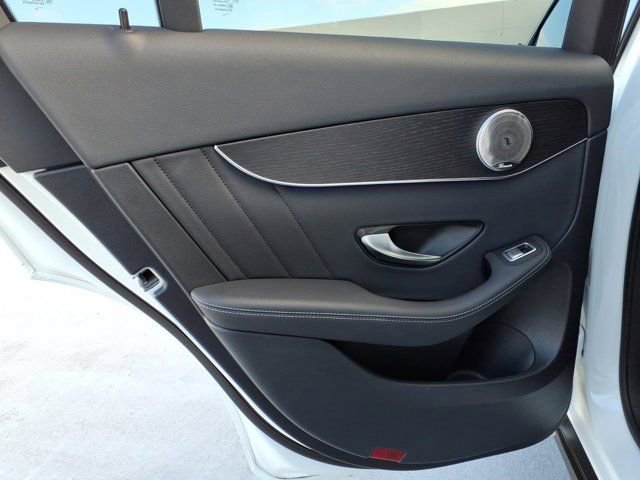 Certified 2022 Mercedes-Benz GLC 300 image 17