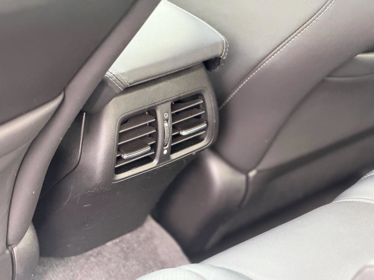 Used 2013 Acura TSX Sedan image 21