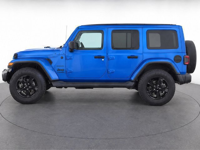 Used 2022 Jeep Wrangler Unlimited Sahara AWD/4WD image 7