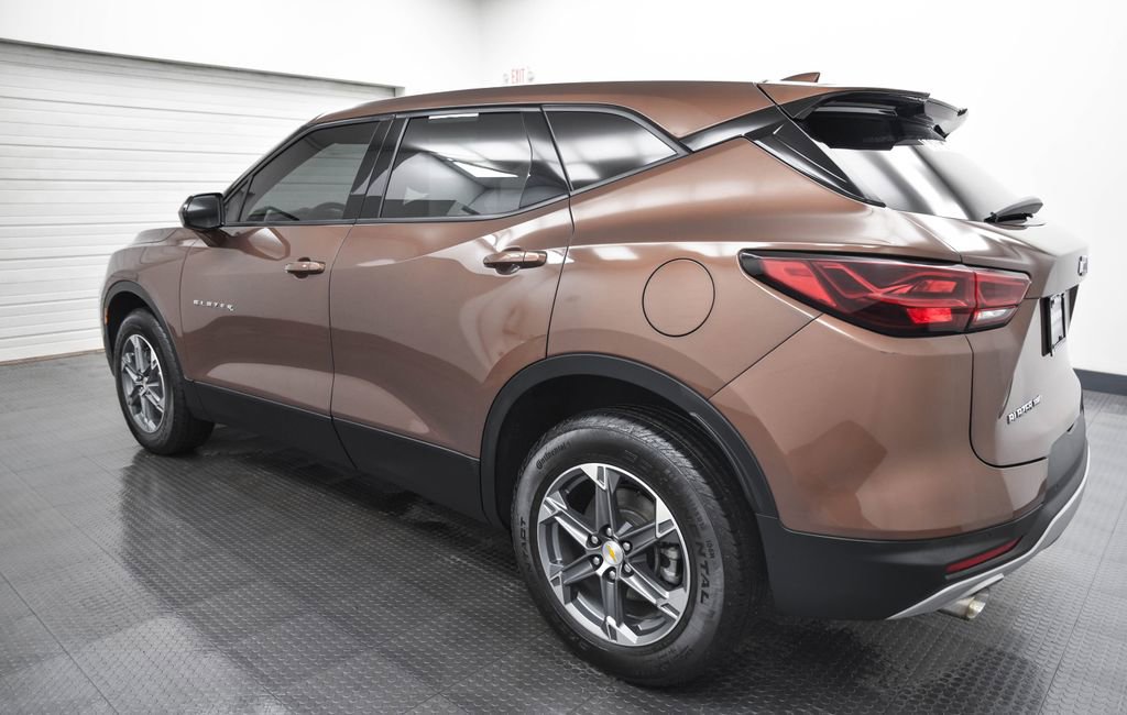 Used 2023 Chevrolet Blazer LT w/ Driver Confidence Package image 7