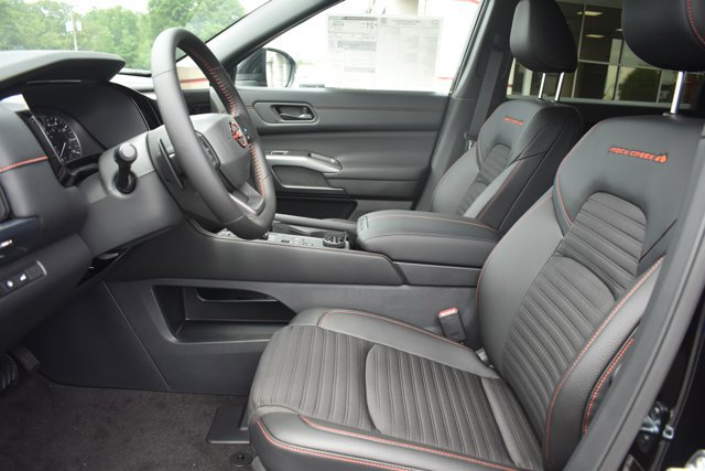 New 2026 Nissan Pathfinder Rock Creek AWD/4WD image 14