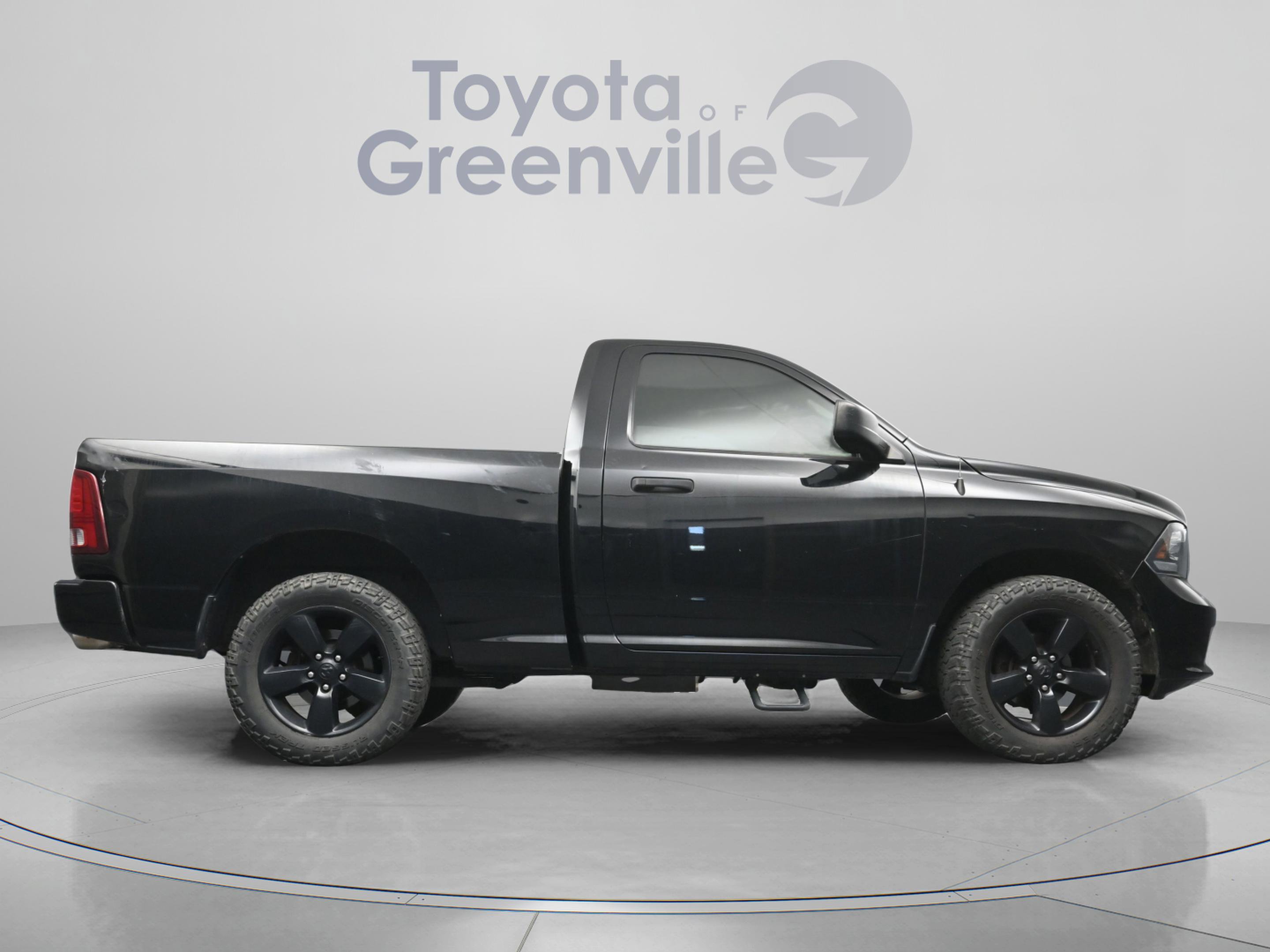 Used 2014 RAM 1500 Express image 17