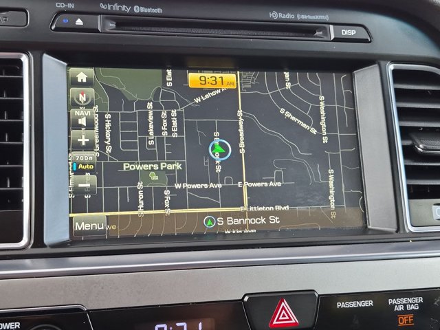 Used 2016 Hyundai Sonata Limited w/ Option Group 04 FWD image 18