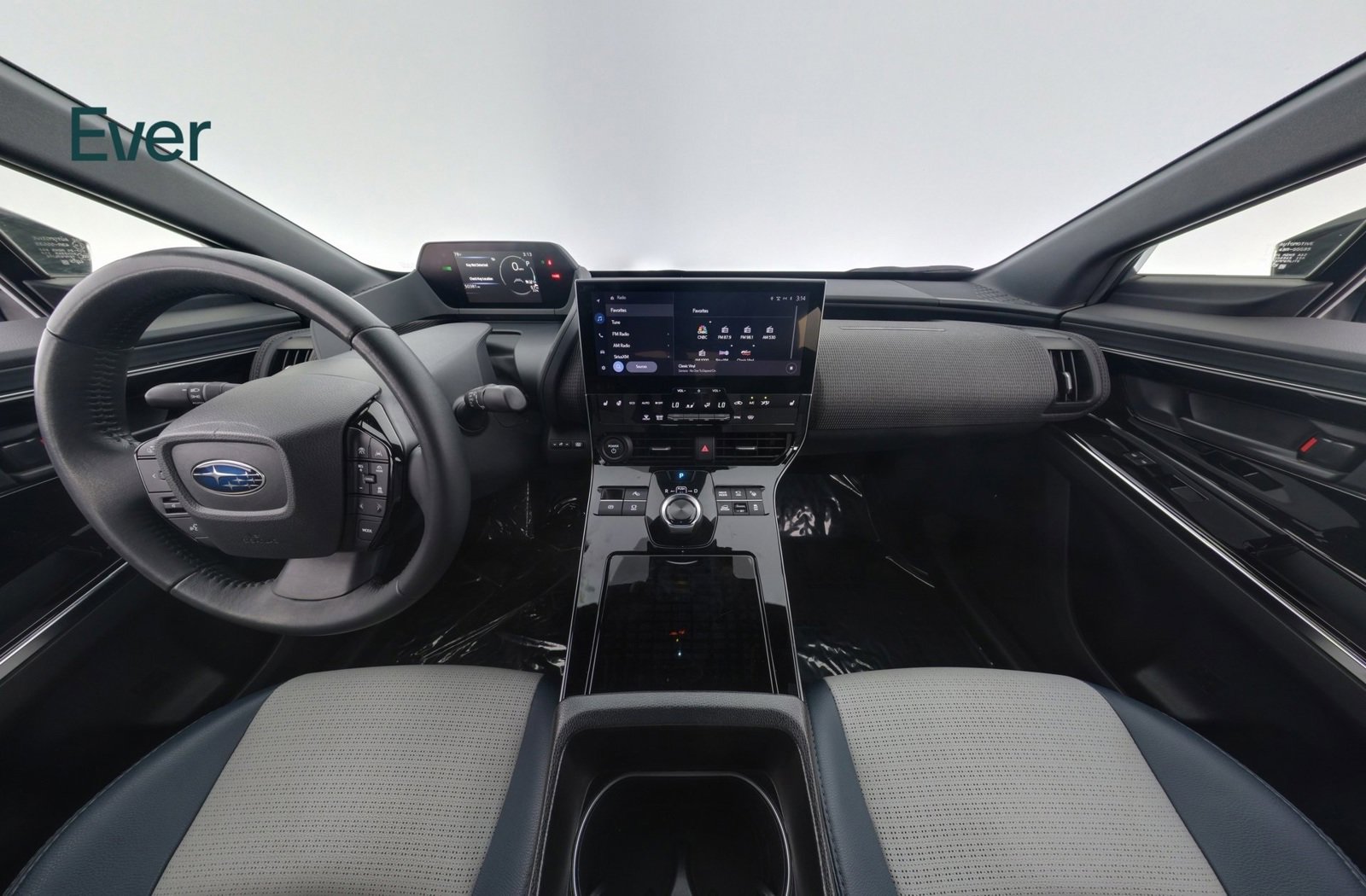 Used 2023 Subaru Solterra AWD image 23