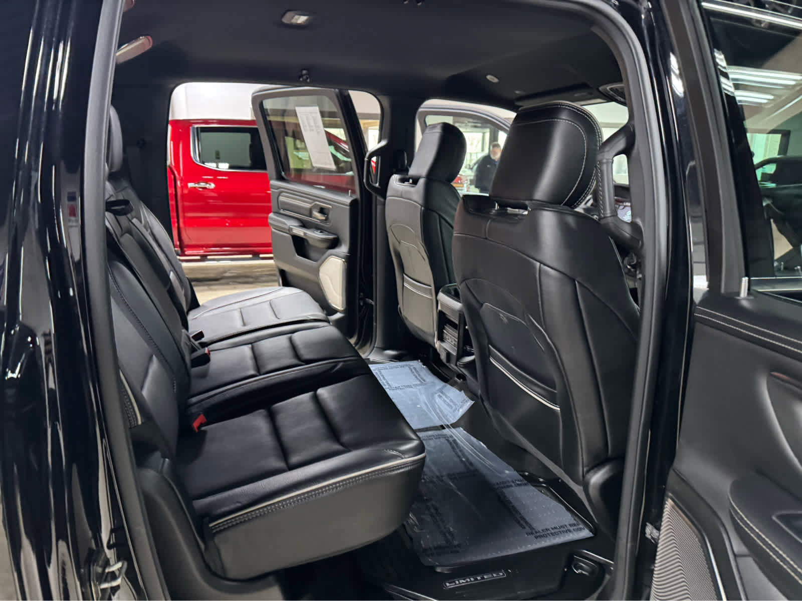 Used 2020 RAM 1500 Limited image 12