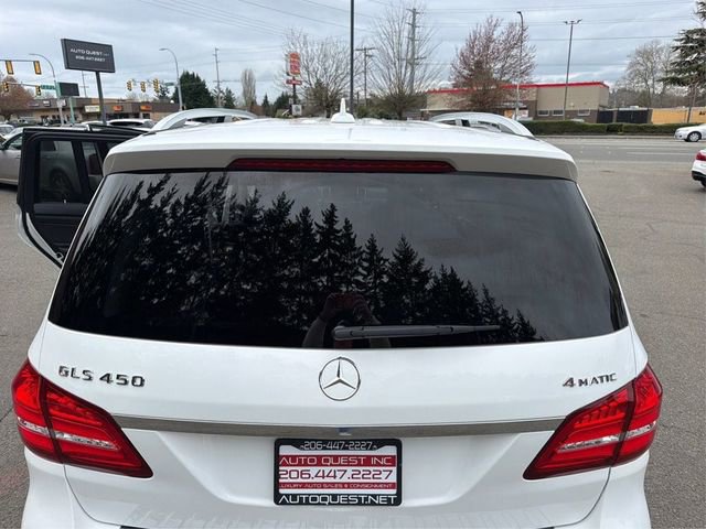 Used 2017 Mercedes-Benz GLS 450 4MATIC image 25