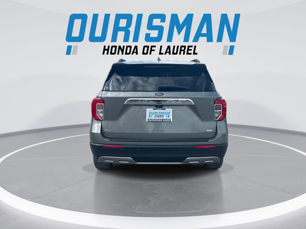 Used 2020 Ford Explorer XLT w/ Equipment Group 202A image 7