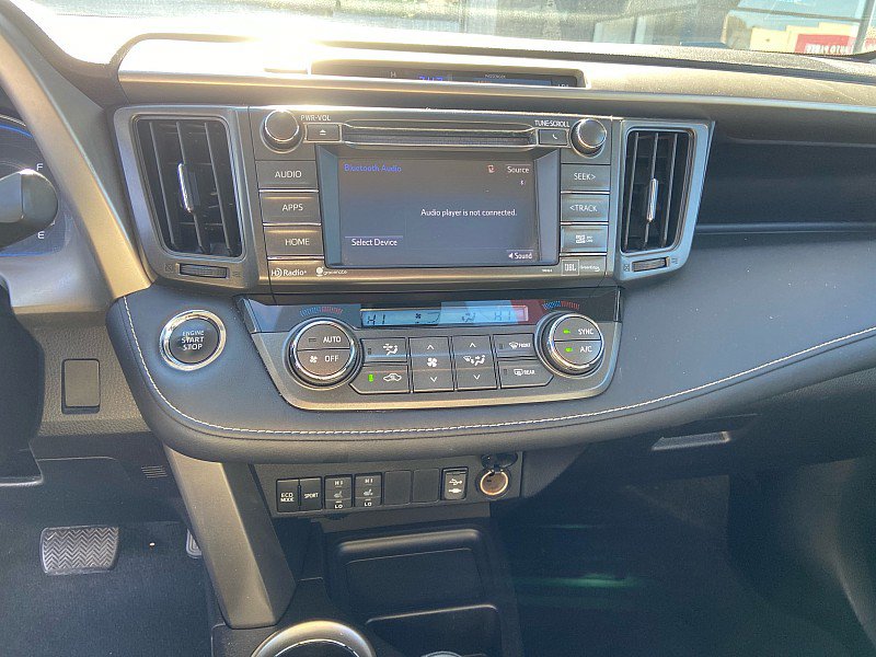 Used 2014 Toyota RAV4 Limited AWD/4WD image 15