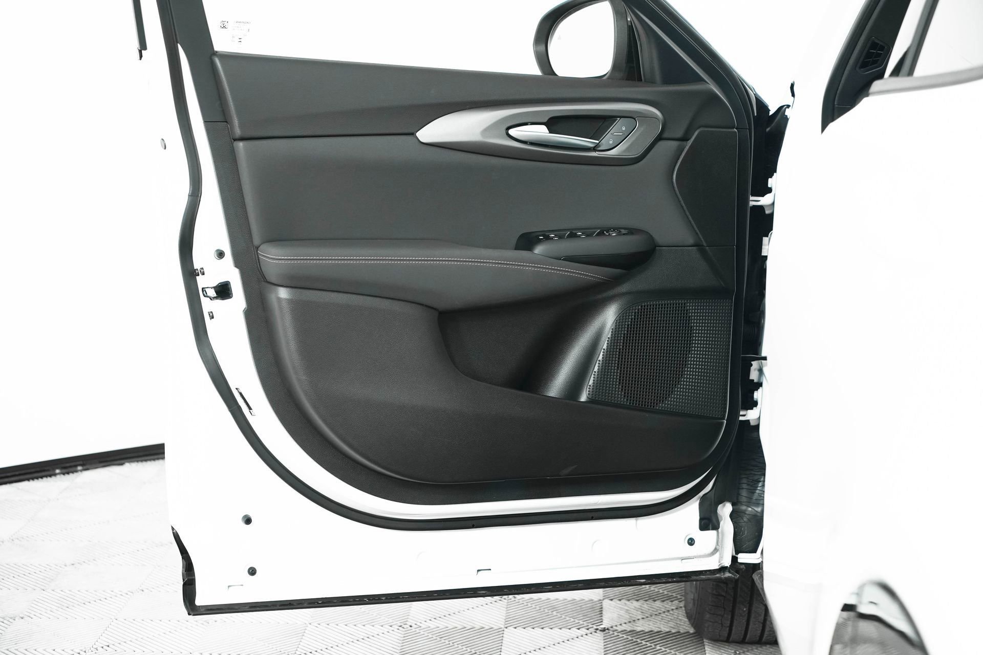 New 2025 Alfa Romeo Tonale AWD/4WD image 15