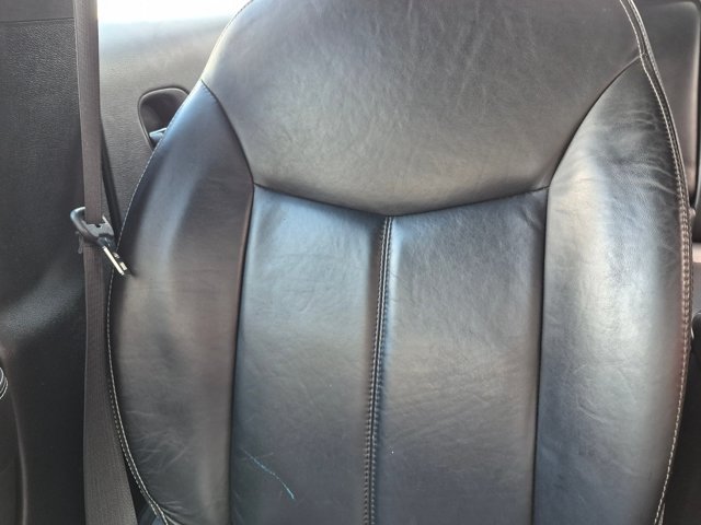 Used 2013 Chrysler 200 Limited FWD image 11