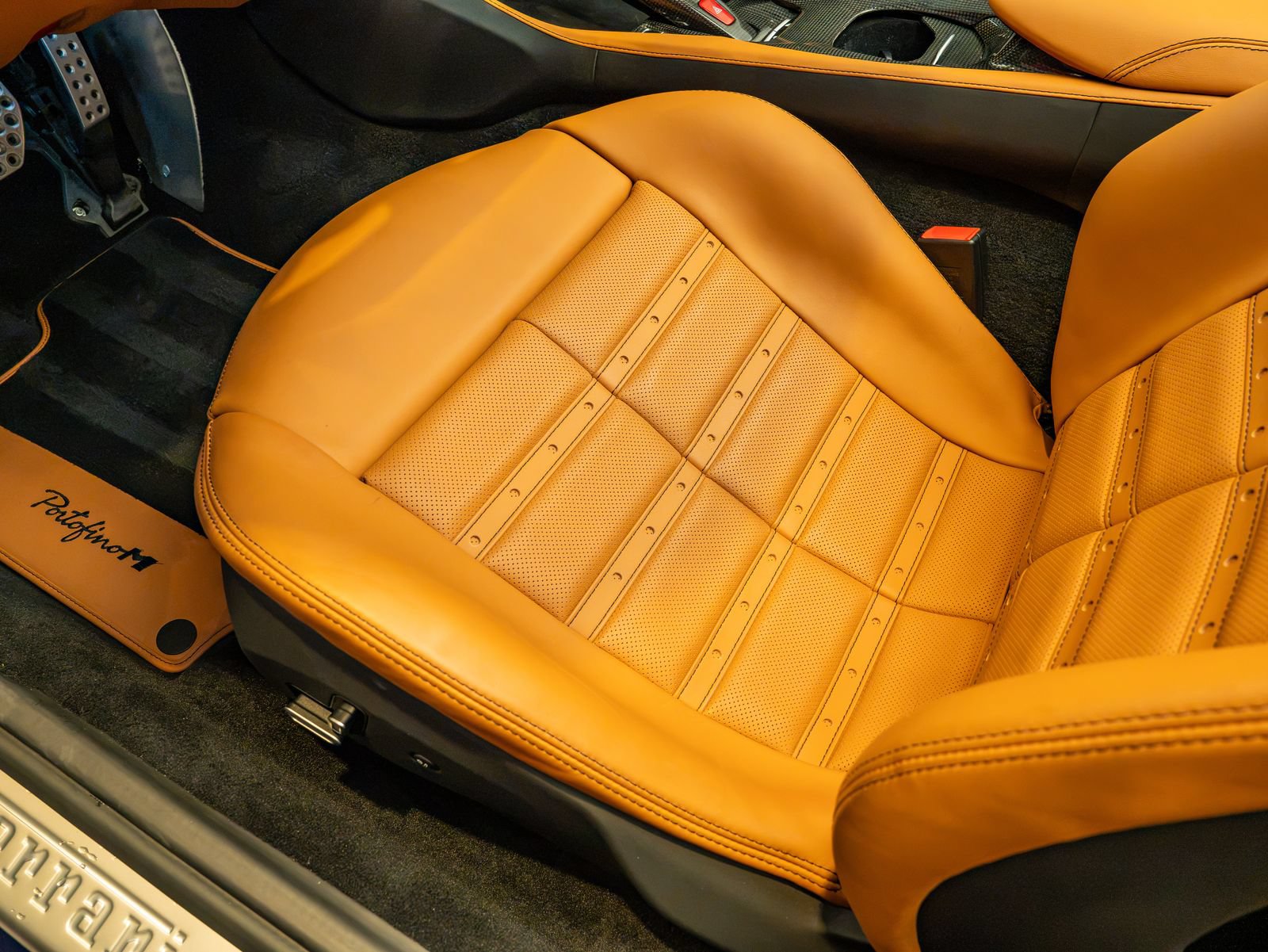 Certified 2023 Ferrari Portofino M RWD image 12