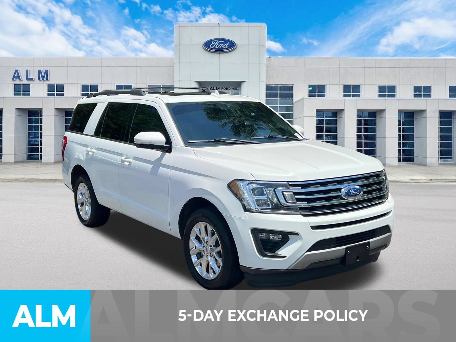 Used 2021 Ford Expedition XLT RWD image 3