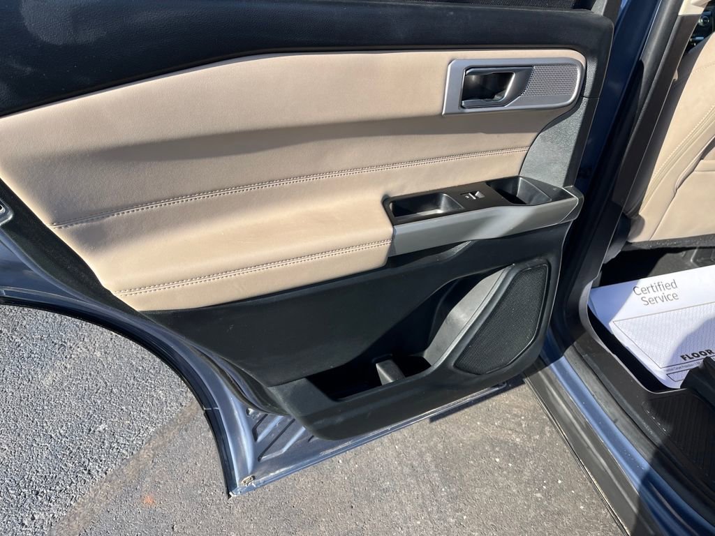 Used 2021 Ford Explorer Limited w/ Equipment Group 301A image 21