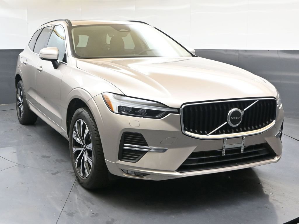 Certified 2023 Volvo XC60 B5 Core image 8