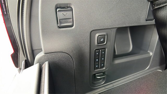 New 2025 Ford Expedition Platinum w/ Stealth Performance Package image 15