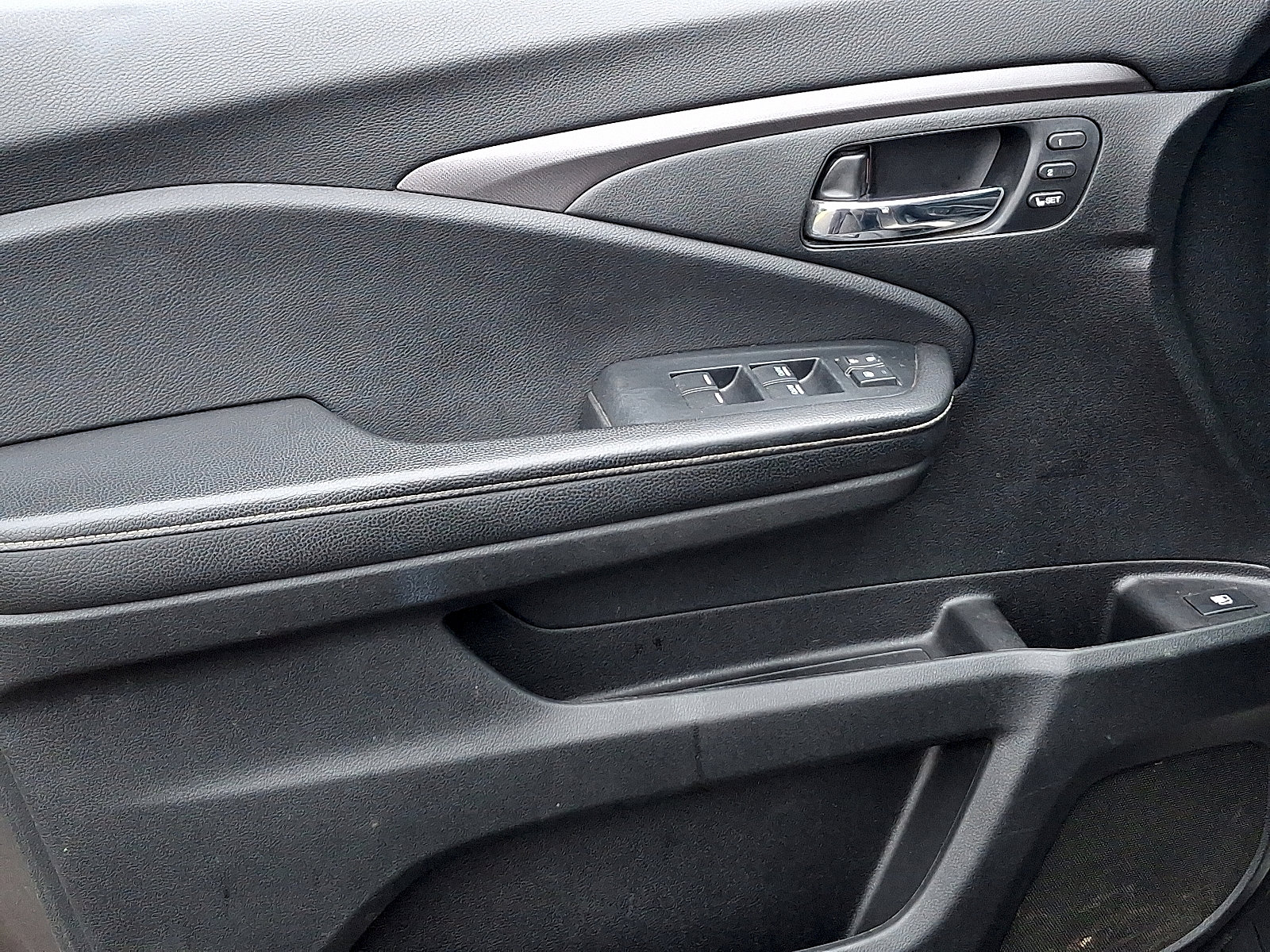 Used 2021 Honda Ridgeline RTL-E image 12