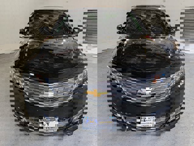 Used 2016 Chevrolet Impala LT w/ Convenience Package image 2