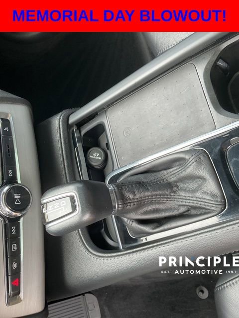 Used 2021 Volvo XC90 T5 Momentum w/ Protection Package Premier FWD image 19