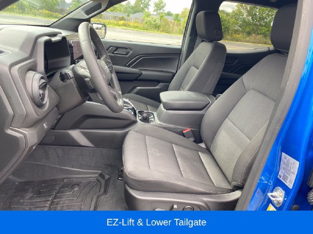 Used 2024 Chevrolet Colorado Trail Boss w/ Advanced Trailering Package AWD/4WD image 15