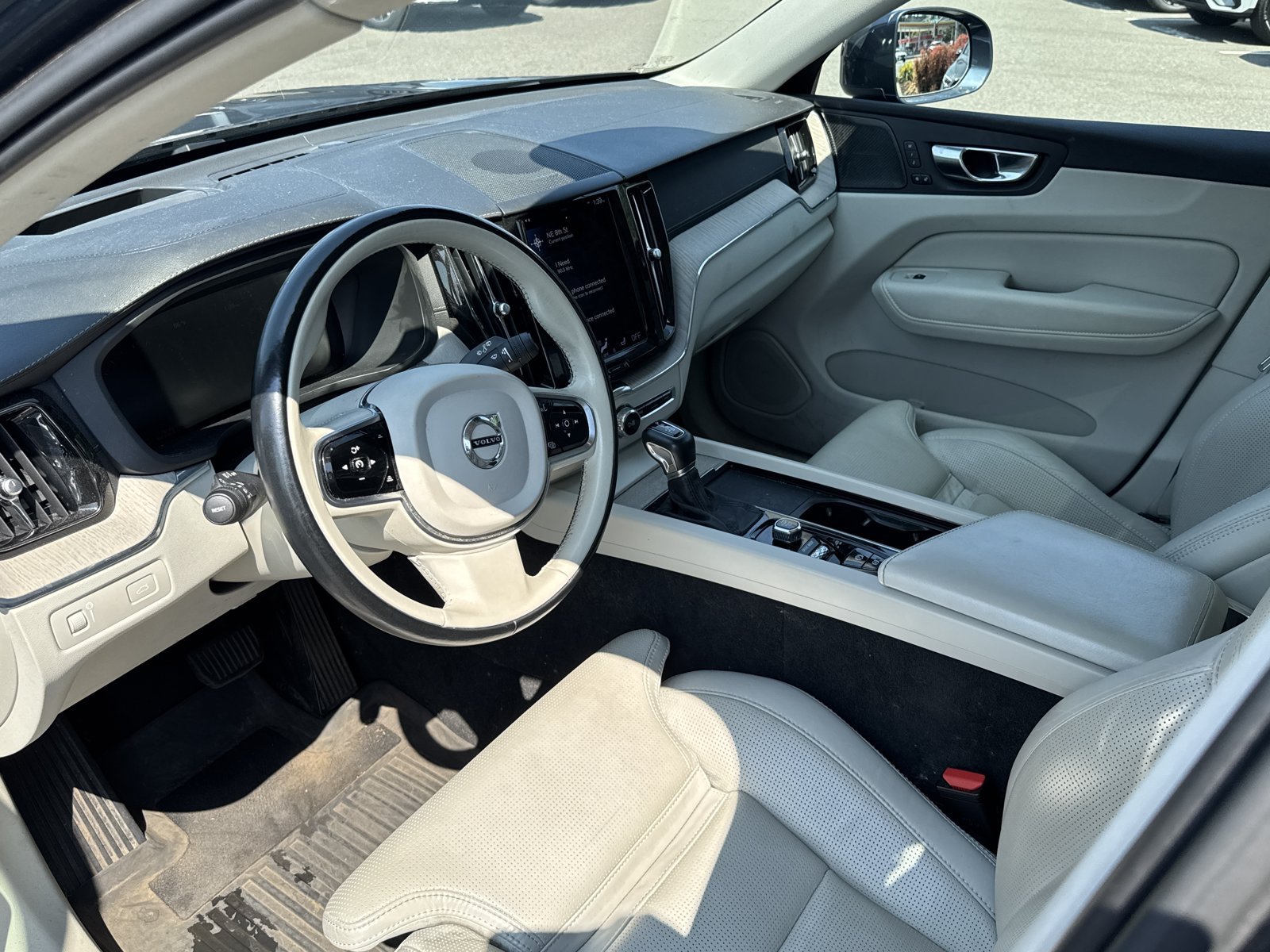 Used 2021 Volvo XC60 T5 Inscription w/ Advanced Package AWD/4WD image 11