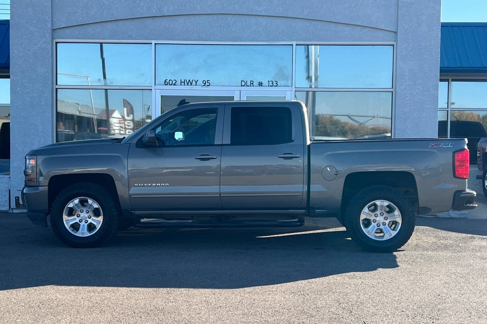 Used 2017 Chevrolet Silverado 1500 LT w/ All Star Edition image 8