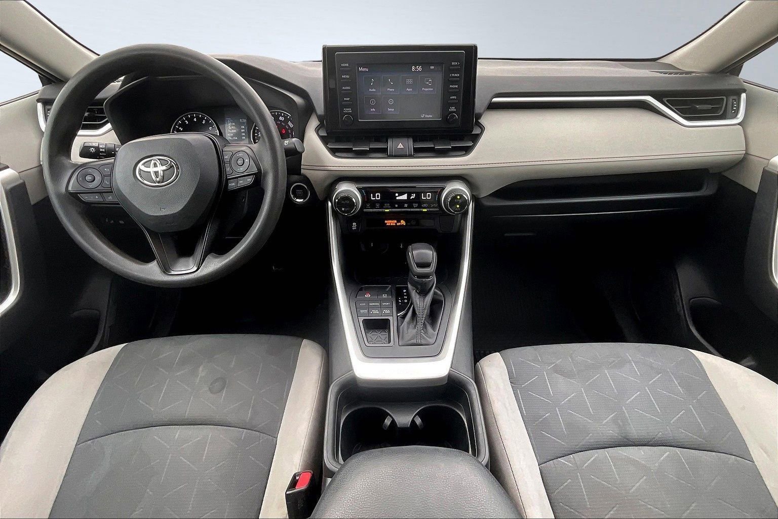 Used 2019 Toyota RAV4 XLE image 20