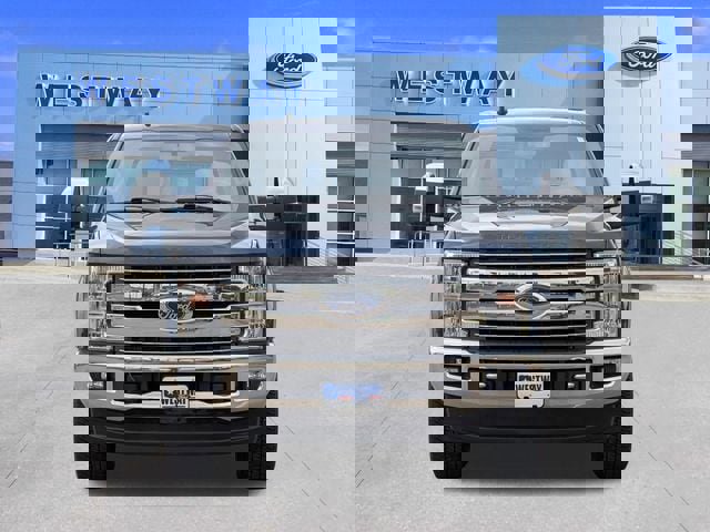 Used 2019 Ford F250 Lariat w/ Chrome Package AWD/4WD image 8