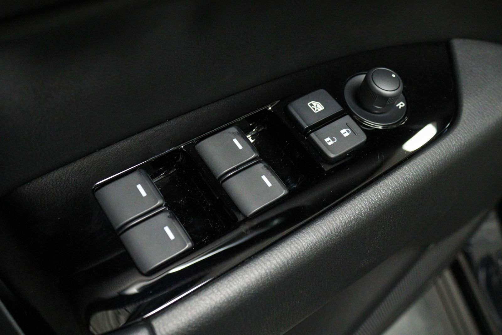 New 2025 MAZDA CX-5 AWD 2.5 S w/ Preferred Package image 38