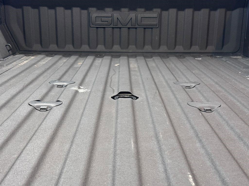 Certified 2025 GMC Sierra 2500 AT4 AWD/4WD image 8