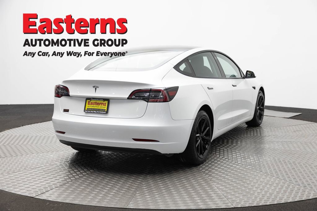Used 2023 Tesla Model 3 Standard Range RWD image 5