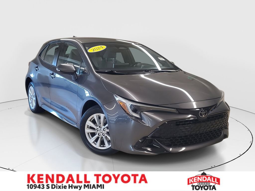 Used 2024 Toyota Corolla SE image 1