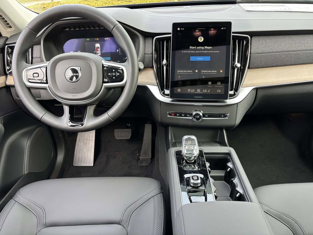 New 2026 Volvo XC90 B6 Plus image 28