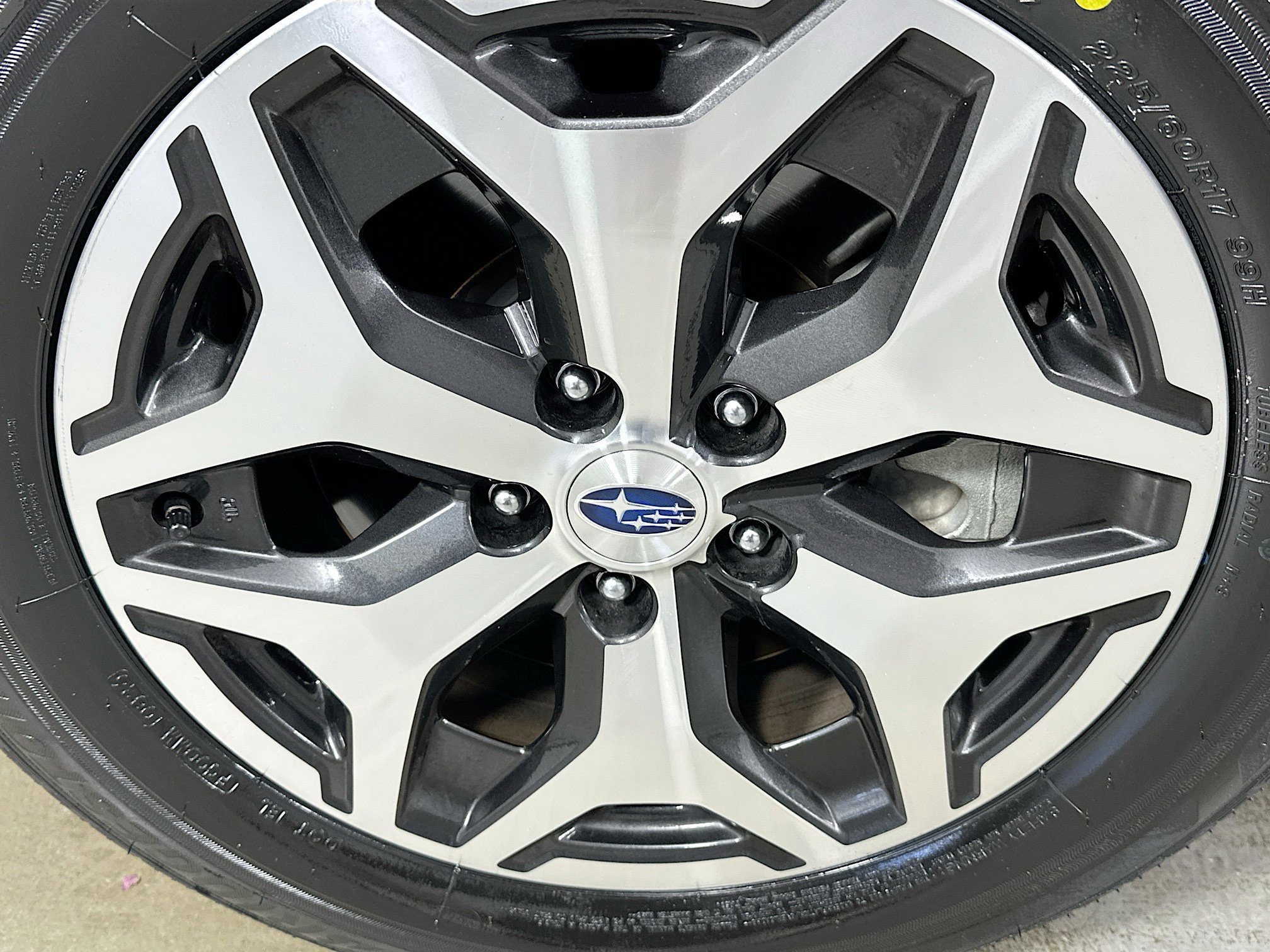 Used 2023 Subaru Forester Premium AWD/4WD image 30
